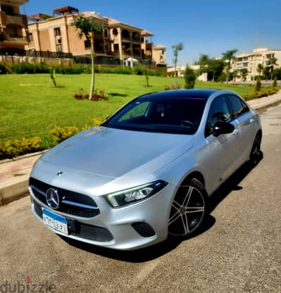 Mercedes-Benz A180 2021