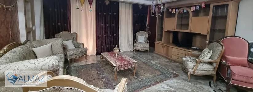 Furnished 160 sqm apartment for rent in Al Rehab, Block 123, Phase 8, near main roads.