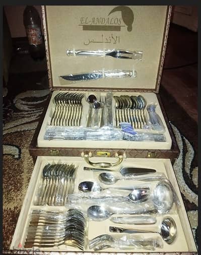 شنطة معالق 82 قطعة - تركي