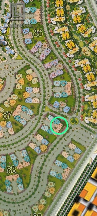  Apartment with Private Garden for Sale in Madinaty – B8