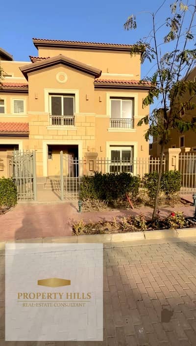 فيلا لقطه بسعر قديم استلام فوري متشطبة جاهزة للسكن ، التجمع بالقرب من هايد بارك و ميفيدا و شارع التسعين و Auc