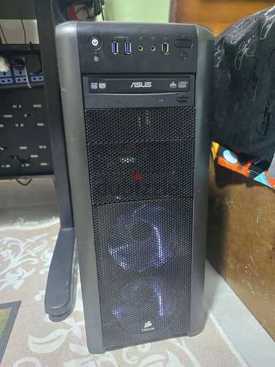 معالج كور اي 7 جيل الرابع  الكرت الشاشه HDD320.  Quadro k620  جيجا