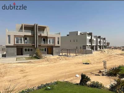 Twin house resale ready to move on Waslet Dahshor facing Beverly Hills next Lake West Lavista Green Belt and New Zayed