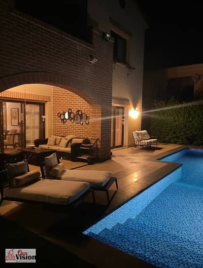 للبيع منزل مستقل في "خليج ألمازا" تصميم منى حسين نموذج أولي  مساحة البناء ٥٤٢ متر مربع، مساحة الأرض ٦٠٠ متر مربع  ٣ غرف نوم رئيسية غرفتا نوم ٥ حمامات