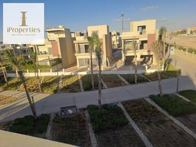 studio for sale palm hills new cairo 70m directly of the lakes