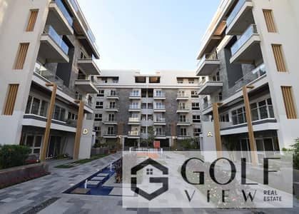 "A truly exceptional opportunity at a bargain price: 170 m² apartment for sale on the first floor, available immediately. Club Park—prime locati