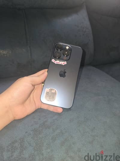 iPhone 15 pro 128 battery 88%