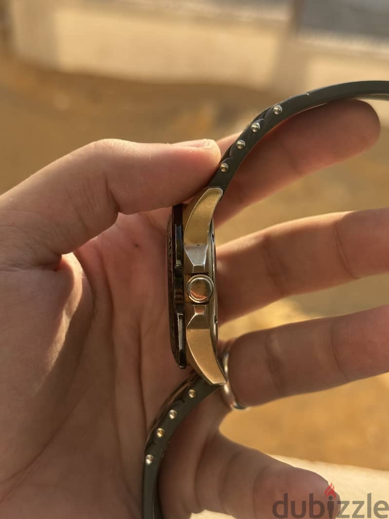 Guess watch 4