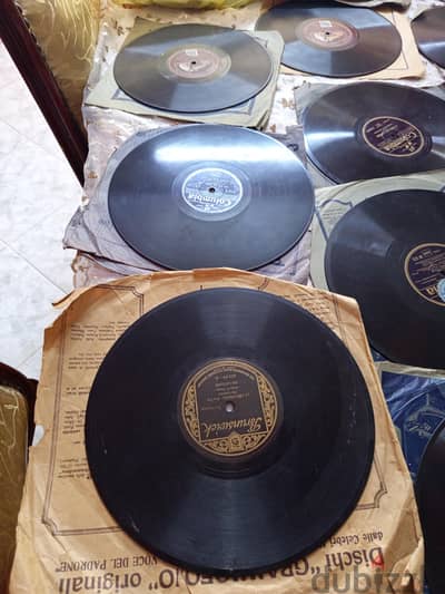 CD music for pickup and grafon . high quality especially tracks.
