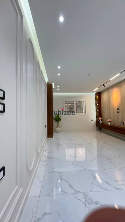 Apartment for sale in Hadaiq Al-Ahram - Gate Four