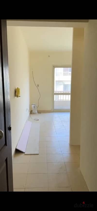شقة للإيجار  في عمارات المستقبل | بتشطيب حديث