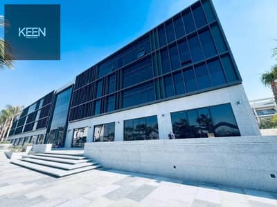 مكتب إداري للإيجار في Lake Town – Lake View | 127م | تشطيب كامل | جاهز للتشغيل