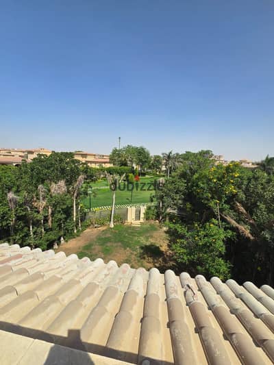 Luxury independent villa with the largest and most spacious land area of 790m for sale in Madinaty at a very special price, corner and prominent at VG2 Madinaty.
