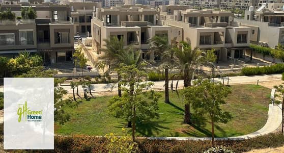 اقل سعر توين هاوس كبير للاستلام الفوري قريب من حمام السباحة للبيع في بالم هيلز، القاهرة الجديدة Palm Hills New Cairo