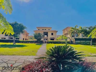 Villa for sale in Madinaty with a building area of 410 sqm overlooking a wide garden, Model E, facing north directly, and at a very special price