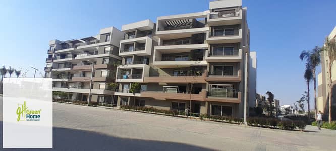 Finished and Ready Apartment For sale Prime location and Price in Palm Hills New Cairo