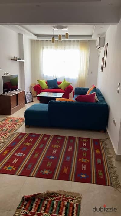Apartment for rent 120 furnished excellent location days or months in Heliopolis