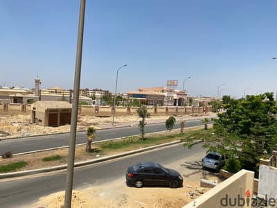 شقة للبيع السياحية الشمالية الثانيه بجوار كمبوند الورود