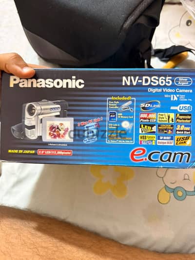 Panasonic NV-DS65 Digital Video Camera – بحالة الزيرو تقريبًا