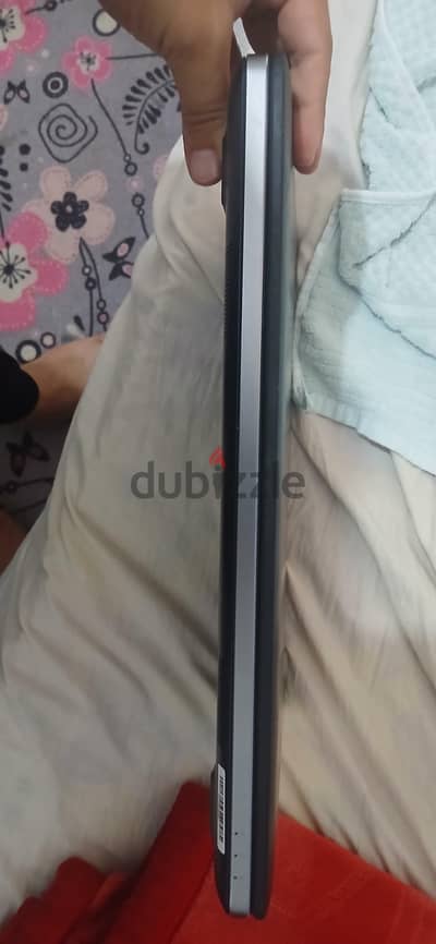 لاب توب للبيع