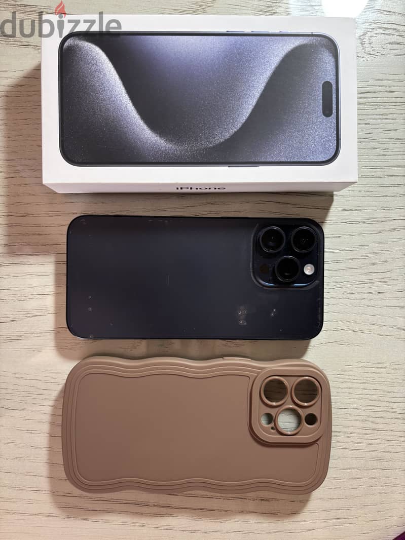 Apple - iPhone 15 Pro Max 3