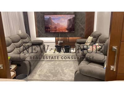 شقة للبيع ارضي في باتيو كازا patio  casa  متشطبة سوبر لوكس اول استخدام بالمطبخ و الدريسينج