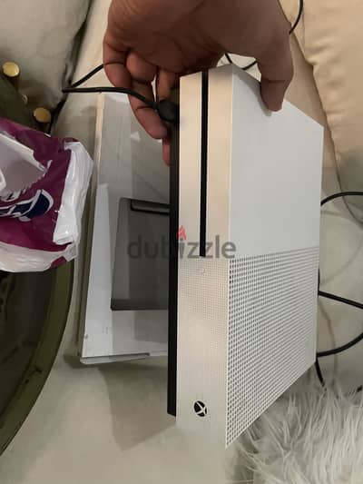 Xbox oneS محترم جداا جداا