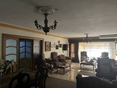 شقة للبيع – 175 متر – عمارة الفرقية