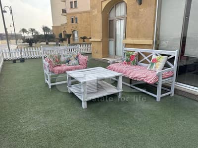 apartment with garden view 2Masters beds & ready to move