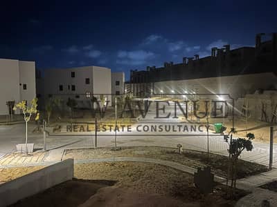 بنتهاوس شاليه متشطب يطل على البحر وحمام سباحة  وبحيرة في دي باي الساحل D-Bay North Coast