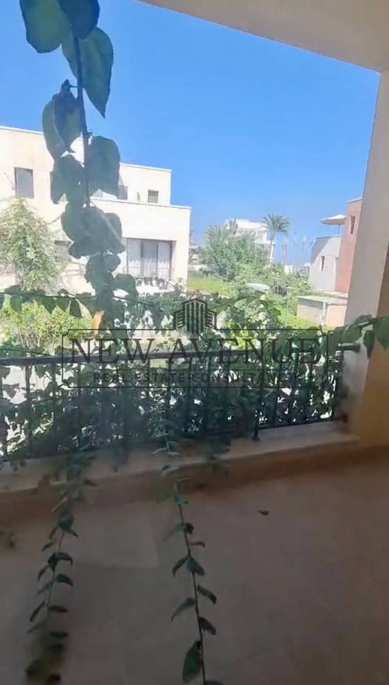 فيلا بـ٥ غرف نوم في مراسي، صورة ٩ من ١٤