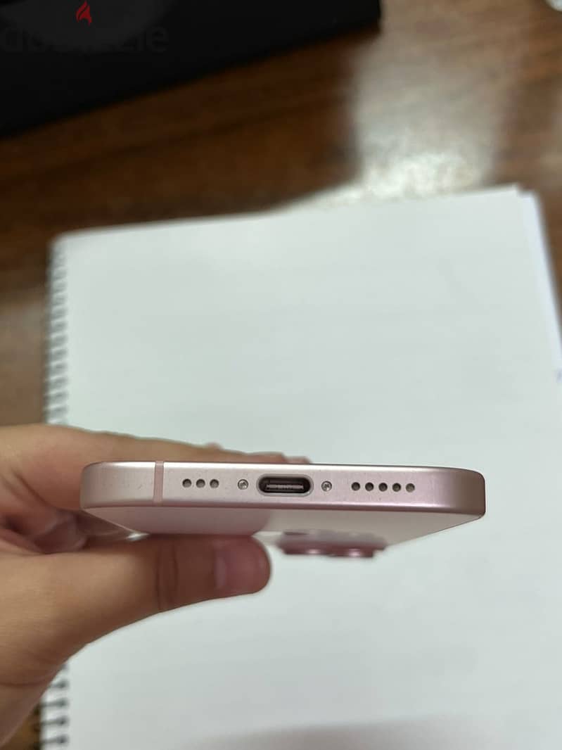 Apple - iPhone 15 4