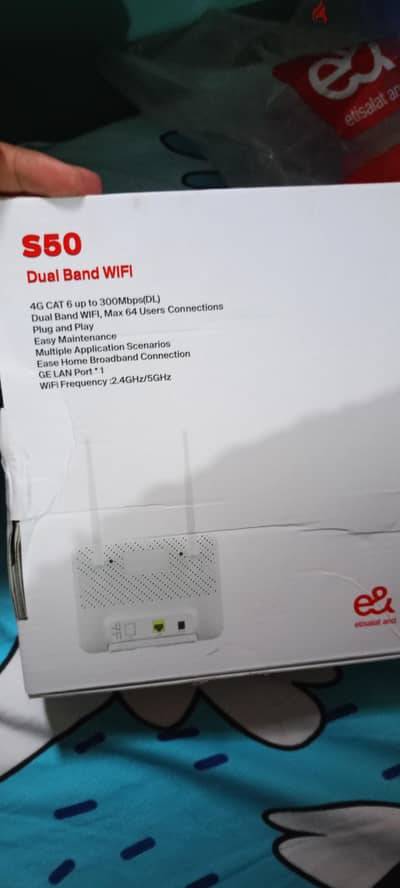 راوتر ZLT S50 4G LTE Dual Band WiFi بحالة ممتازة(راوتر  هوائى)