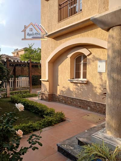 Distinct Villa Model ( F ) Company finishing North next to the White Mosque
