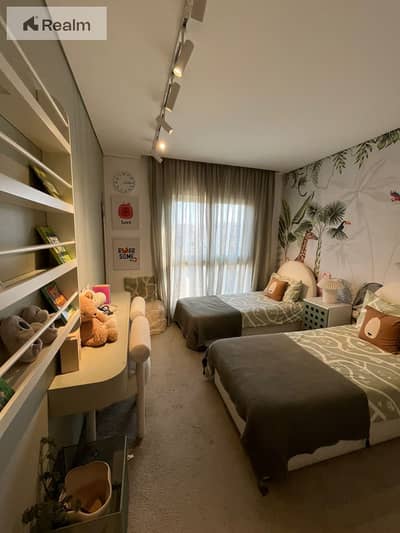 Your Invest Is here with 205 Arkan Palm Serviced apartment by Crown Plaza !