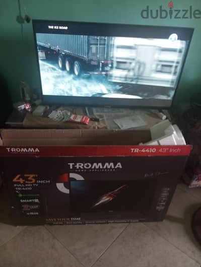 شاشةtromma سمارت 43 فل اتش دي
