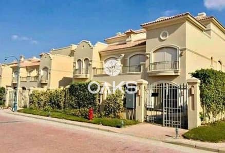 Villa for sale, 200 m, in Patio Vera Compound, Sheikh Zayed, in front of Beverly Hills, on Dahshur Road, in installments Villa for sale, 200 m, in Patio Vera Compound, Sheikh Zayed, in front of Beverly Hills, on Dahshur Road, in installments