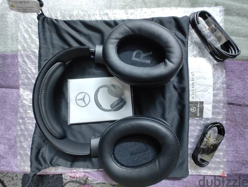 Mercedes Benz Headset 13