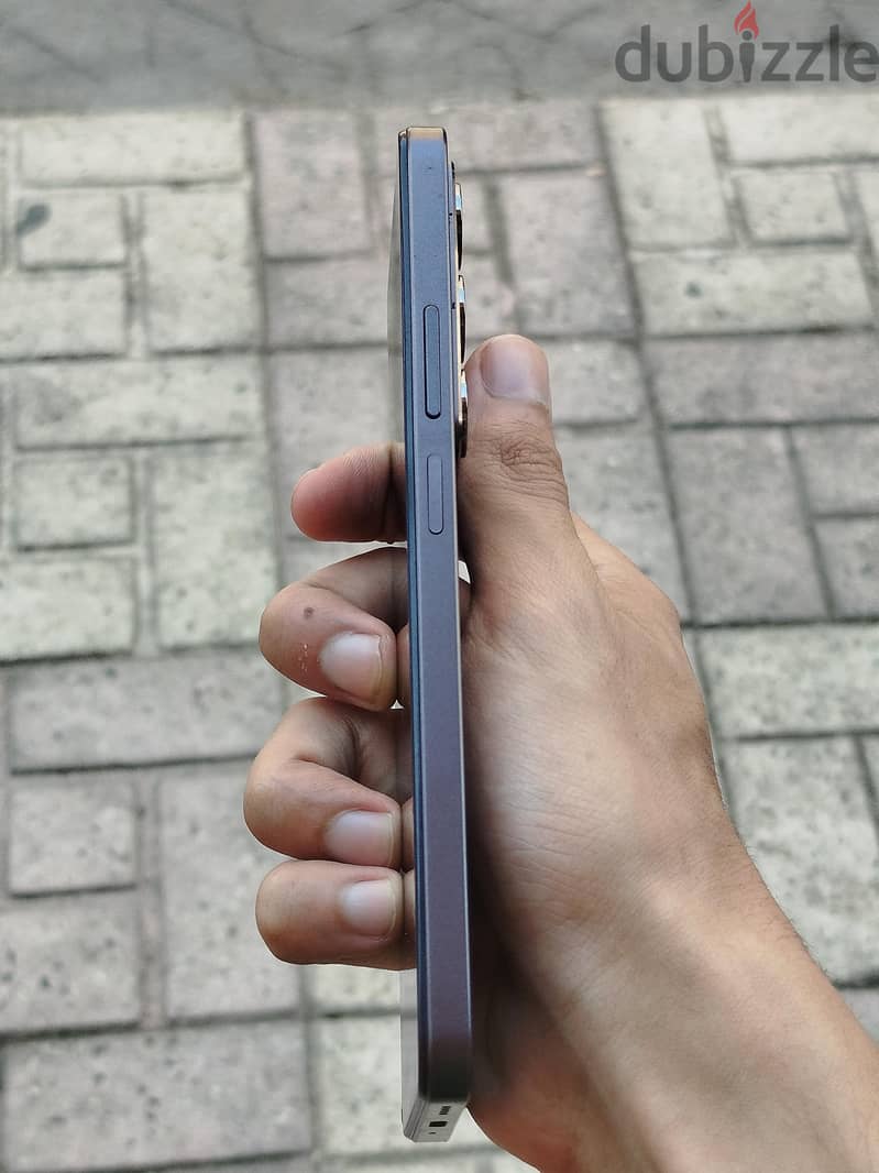 Realme C75 4