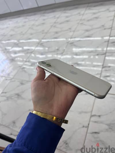 Apple - iPhone 11