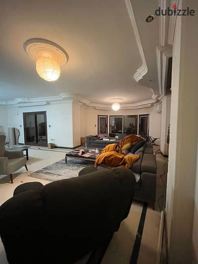 A remarkable apartment in the Fifth District of villas with a very distinctive strategic location, a front facade facing the Katameya Heights, and close to all services and Al-Hamd Mosque.