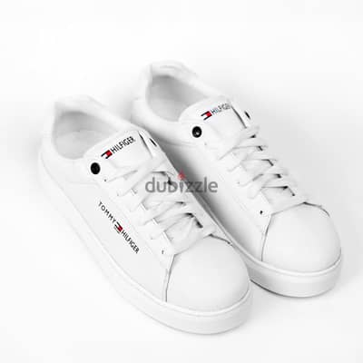 كوتش TOMMY