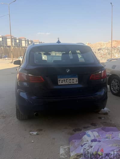بي ام دبليو 218 i 2015