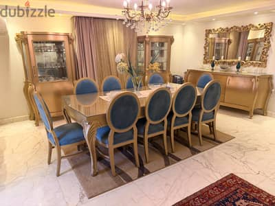 Very Elegant Luxury Dining Room