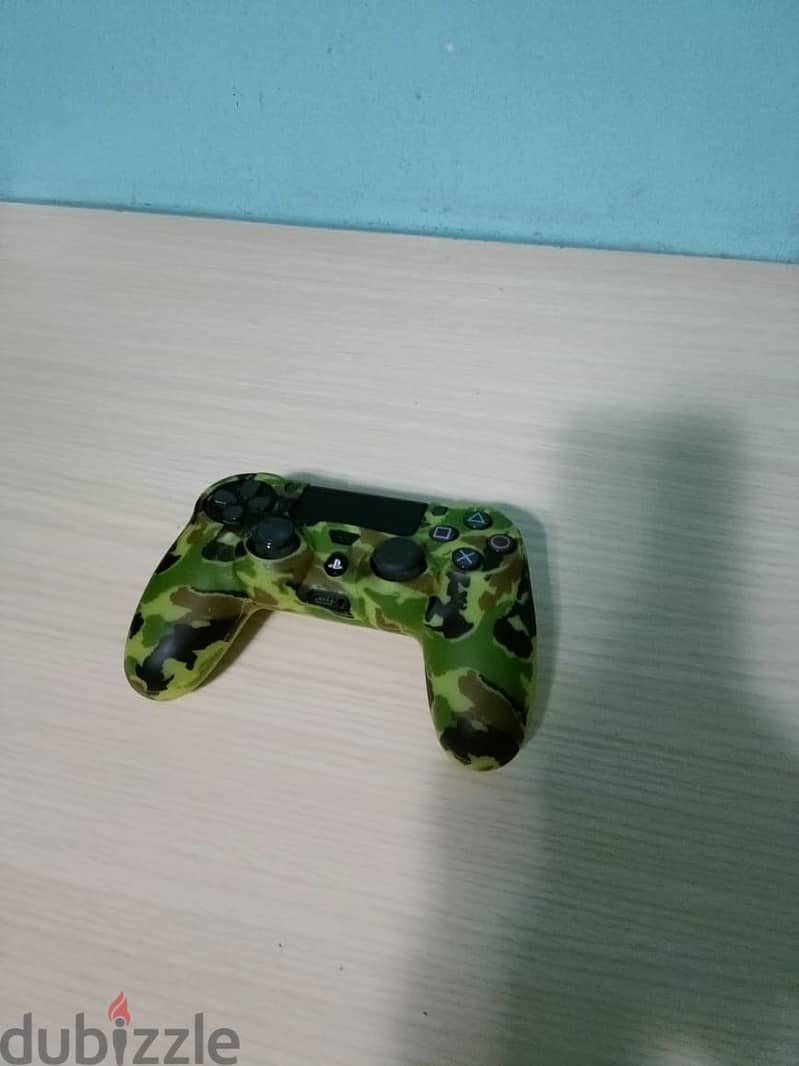 Ps4 slim 2
