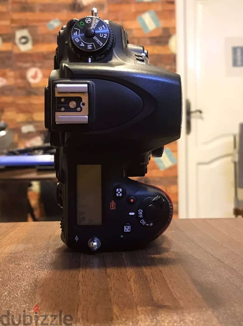 Nikon D750 بحالة ممتازة جداً وبدون أي عيوب 2