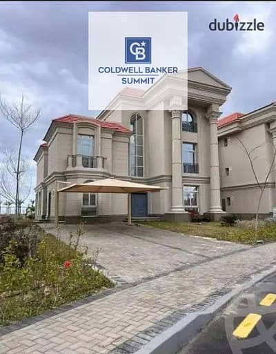 Villa for sale at the old price, 400 sq m, immediate delivery in Zahia Compound, New Mansoura, on the sea (villa compound only), installments over 12
