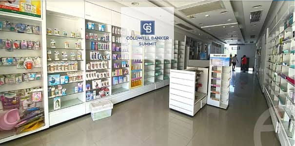 Pharmacy of 127 sqm for sale in Strip Mall, Oia Compound. Immediate handover with only 15% and installment over 8 years. Operation within a year. 50%