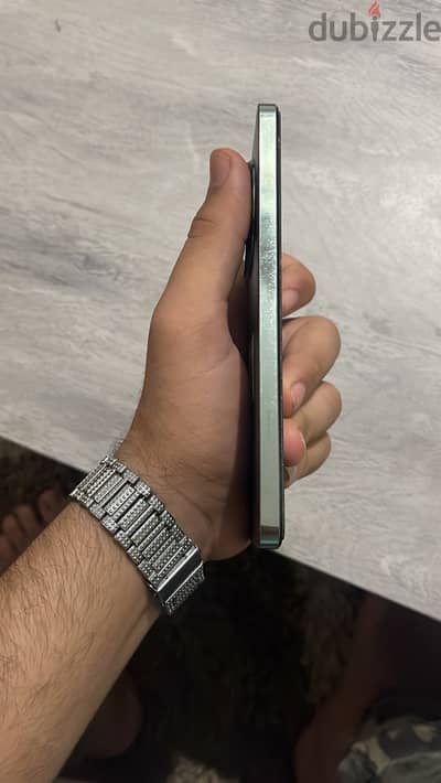 ريلمى 12 برو