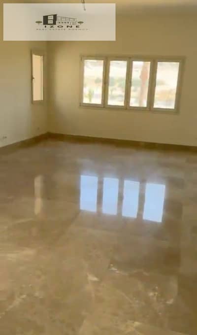 أفضل موقع | فيلا استاندالون للبيع في أب تاون Uptown Celesta القاهرة الجديدة New Cairo 470م مباني و500م أرض جولف فيو